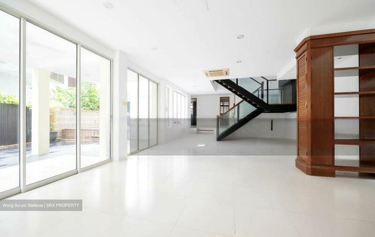 Holland Road (D10), Semi-Detached #490032851